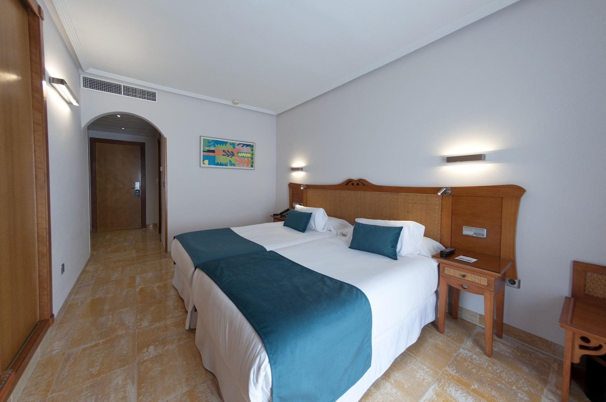 Hotel La Laguna Spa & Golf Ciudad Quesada Luaran gambar